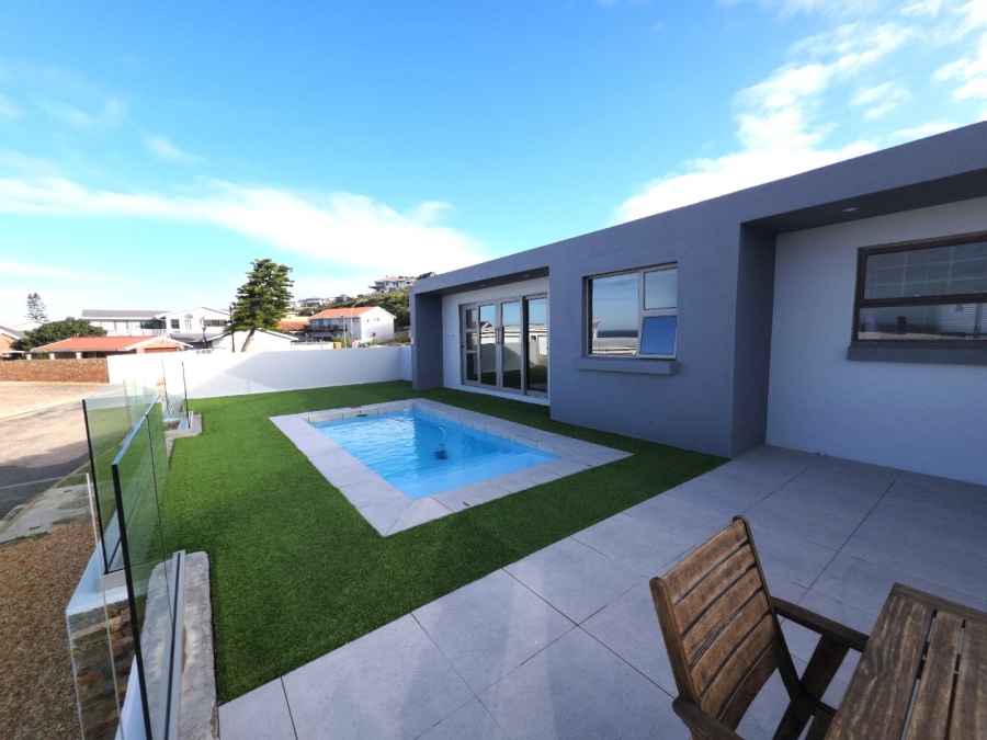 3 Bedroom Property for Sale in Dana Bay Western Cape
